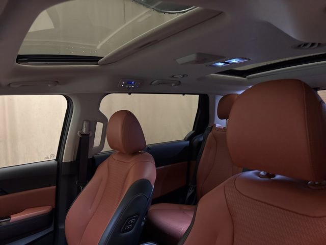 Used 2024 Kia Carnival SX Prestige FWD image 22