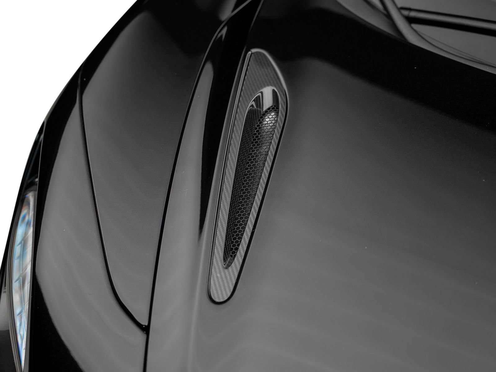Used 2020 McLaren 720S Spider RWD image 7