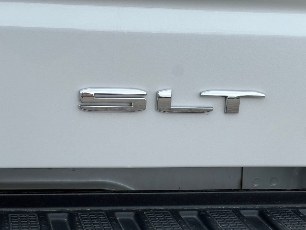 Used 2023 GMC Sierra 1500 SLT w/ SLT Convenience Package AWD/4WD image 18