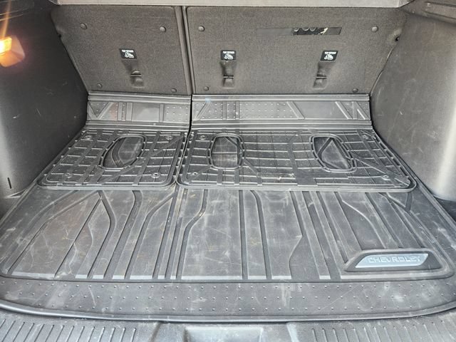 Used 2025 Chevrolet Trax RS w/ Driver Confidence Package FWD image 32