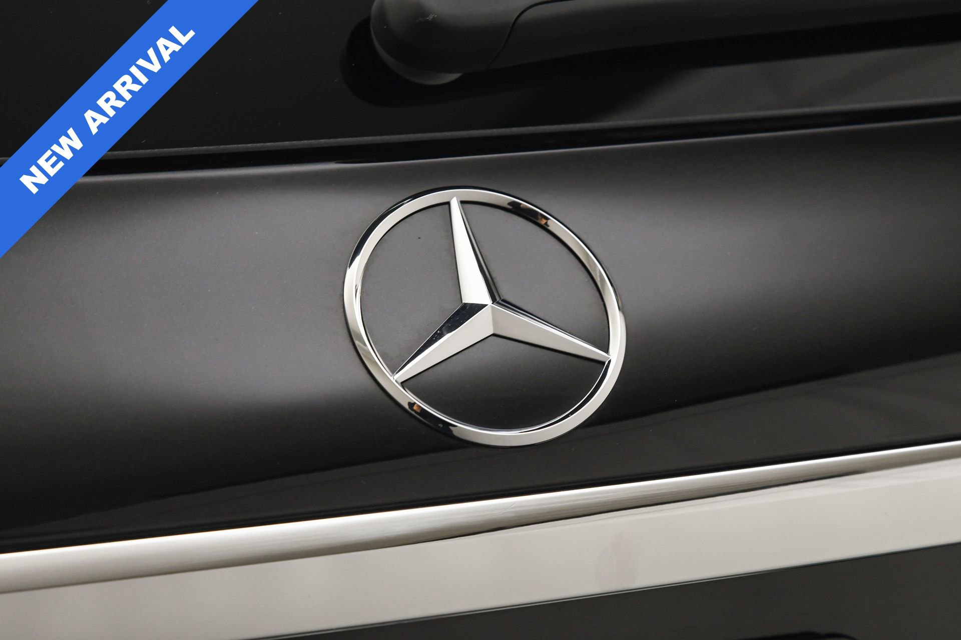 Used 2025 Mercedes-Benz GLS 450 4MATIC image 25