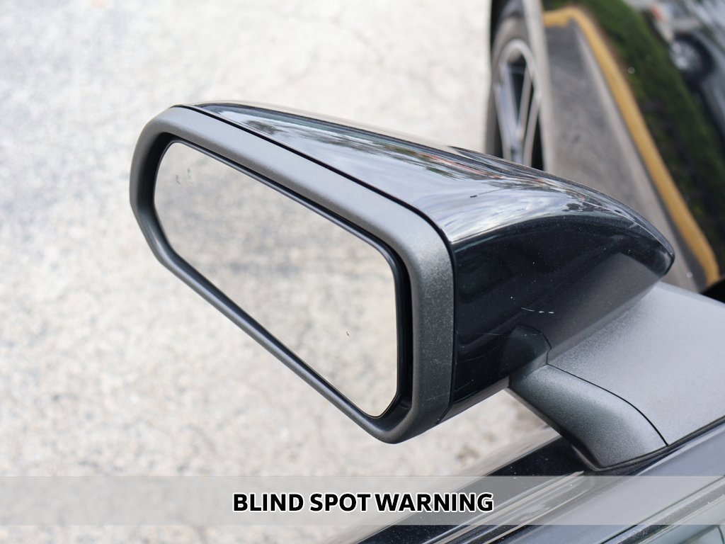 Used 2023 Ford Mustang Premium image 4