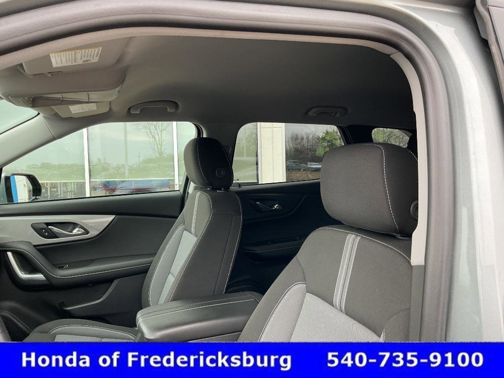 Used 2025 Chevrolet Blazer LT image 33
