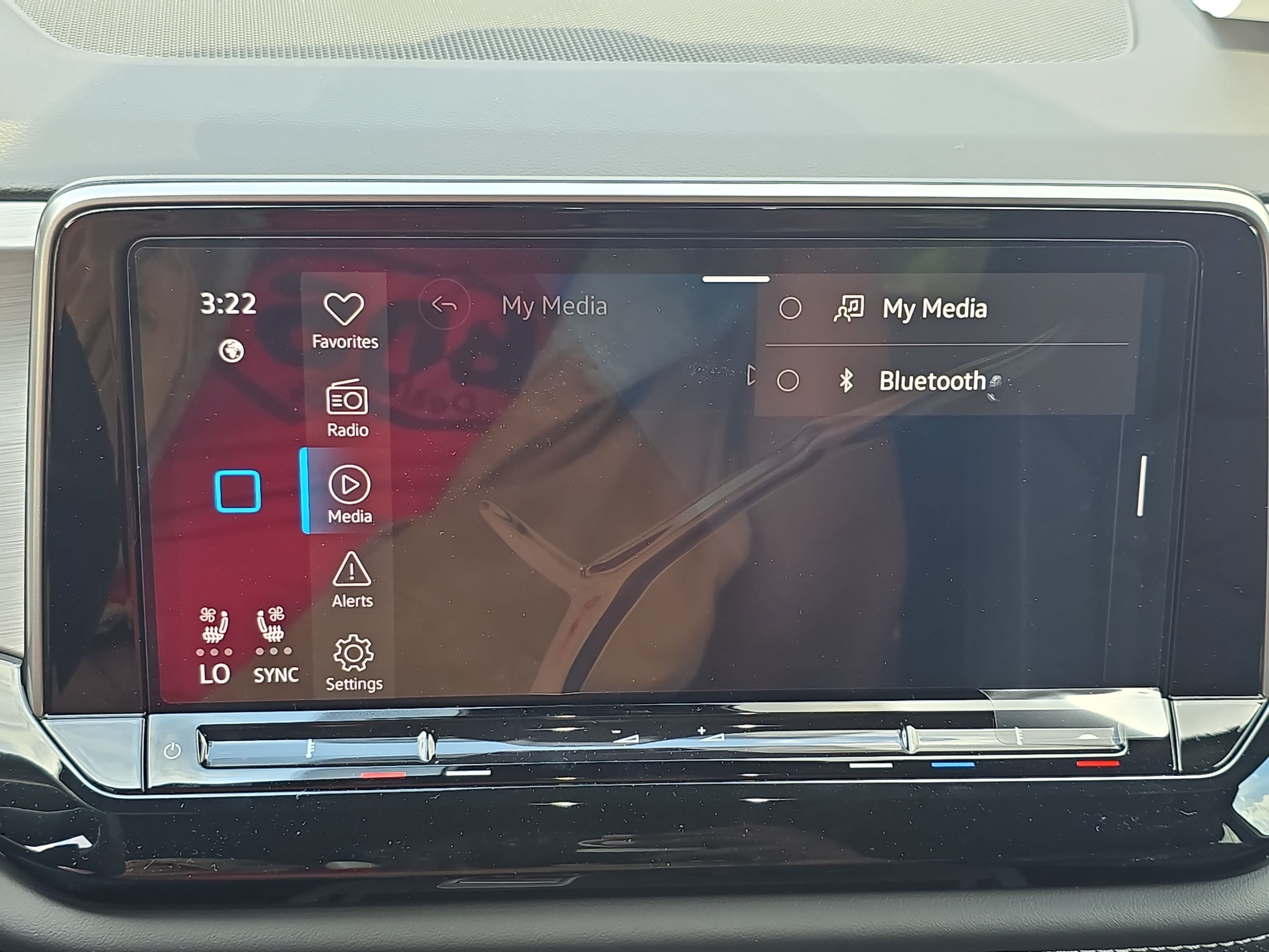 New 2026 Volkswagen Atlas Cross Sport SE FWD image 21