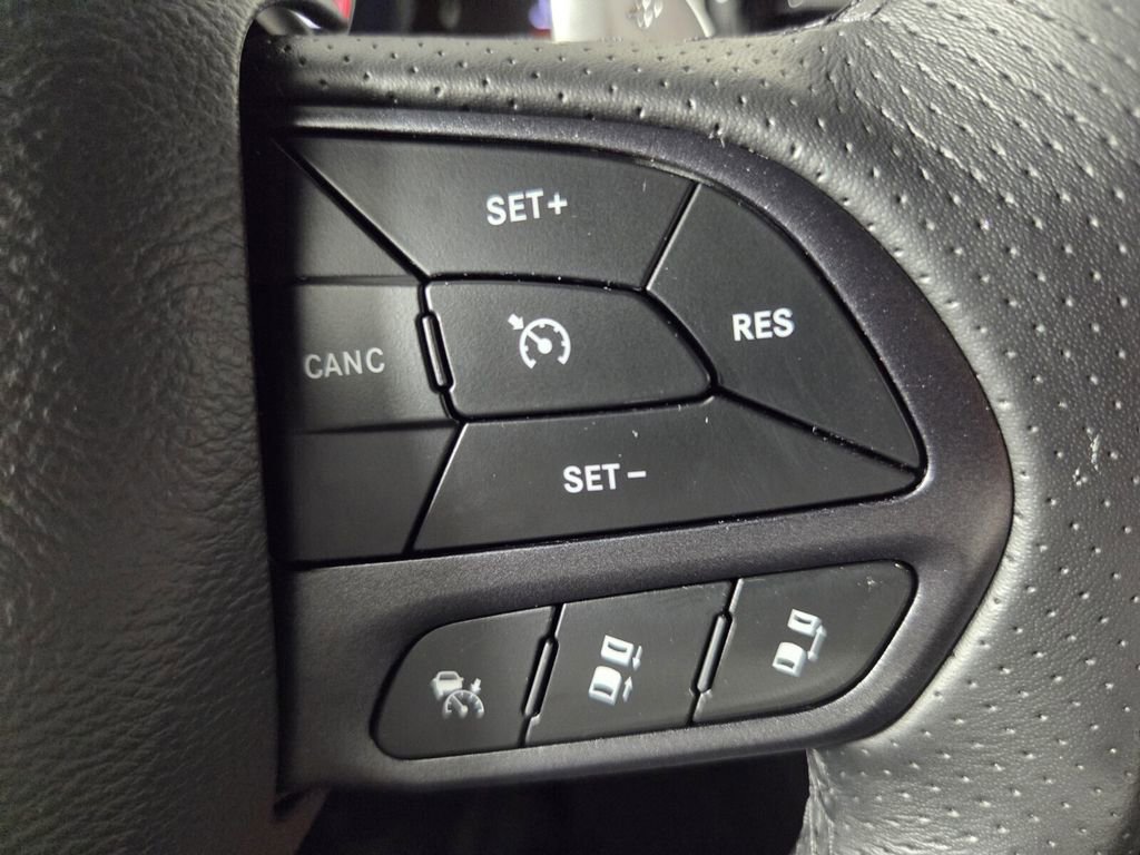 Certified 2025 Dodge Durango GT image 19