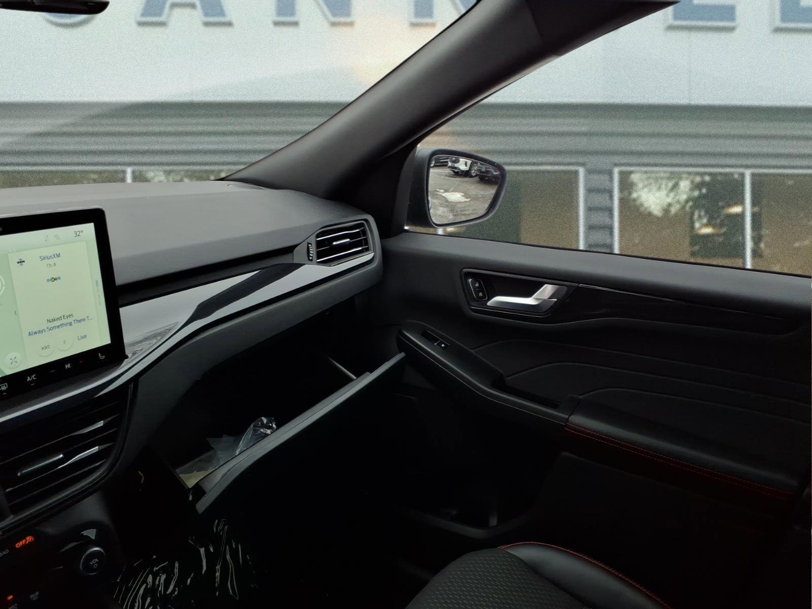 Used 2023 Ford Escape ST-Line w/ Tech Pack #1 image 21