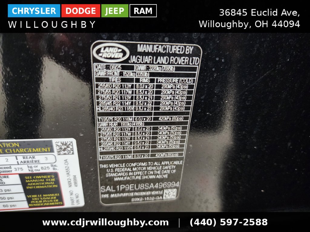Used 2025 Land Rover Range Rover Sport SE AWD/4WD image 46