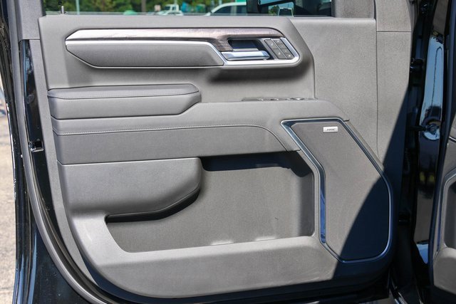 New 2025 Chevrolet Silverado 2500 LTZ w/ LTZ Plus Package image 12