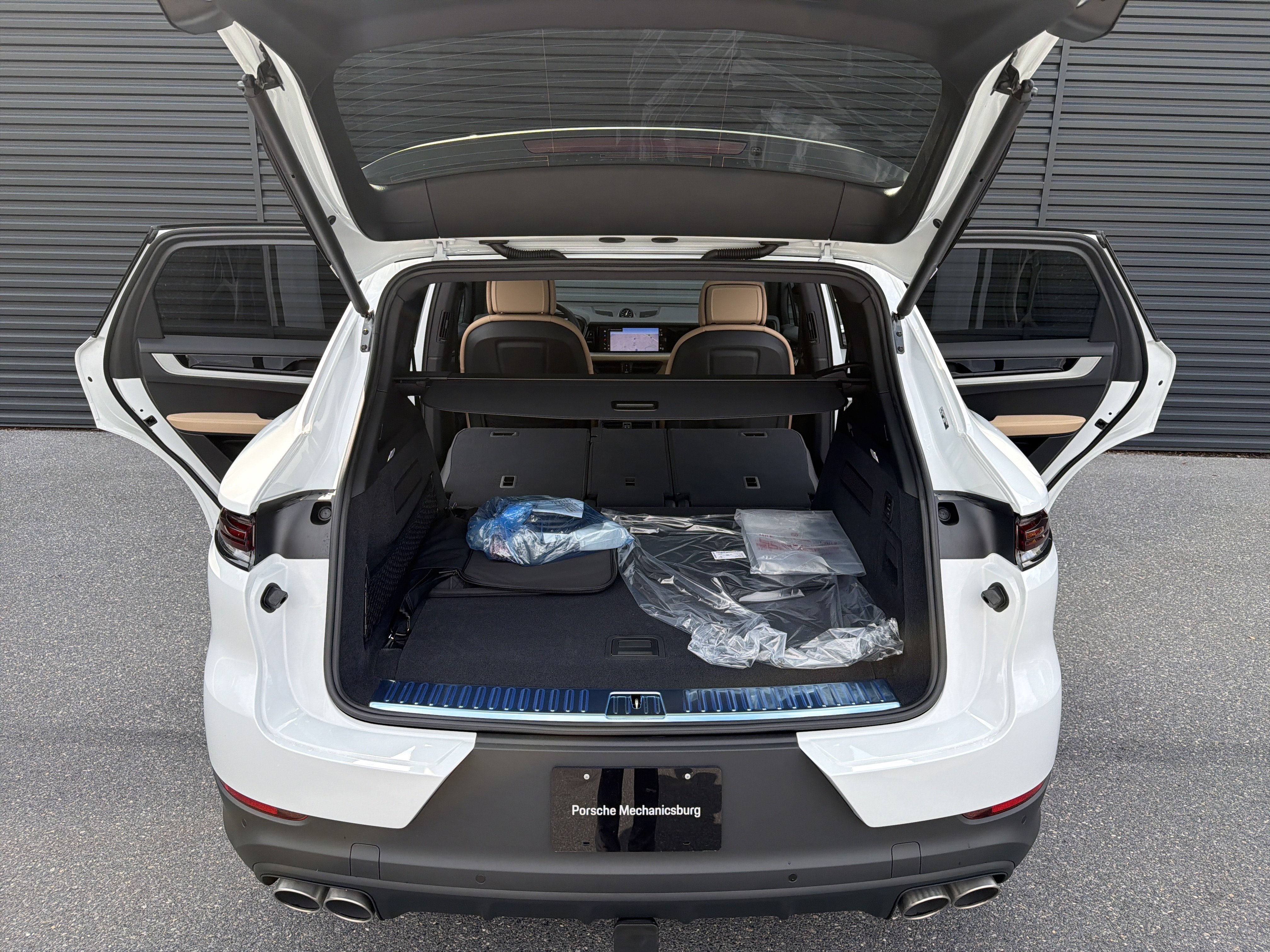New 2026 Porsche Cayenne S AWD/4WD image 23