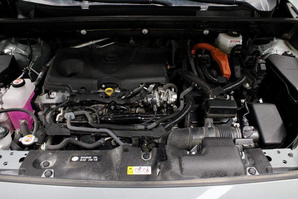 Used 2023 Toyota RAV4 XLE Premium AWD/4WD image 16