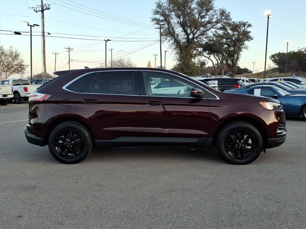 Certified 2023 Ford Edge SEL image 2