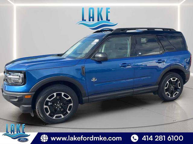 Certified 2024 Ford Bronco Sport Outer Banks w/ Tech Package AWD/4WD image 4