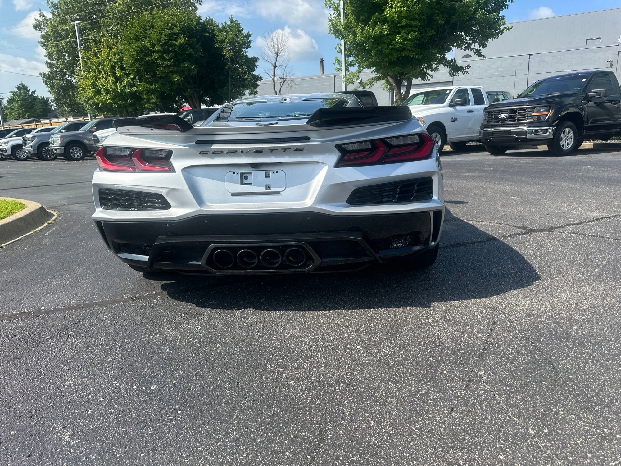 Used 2026 Chevrolet Corvette Z06 RWD image 32
