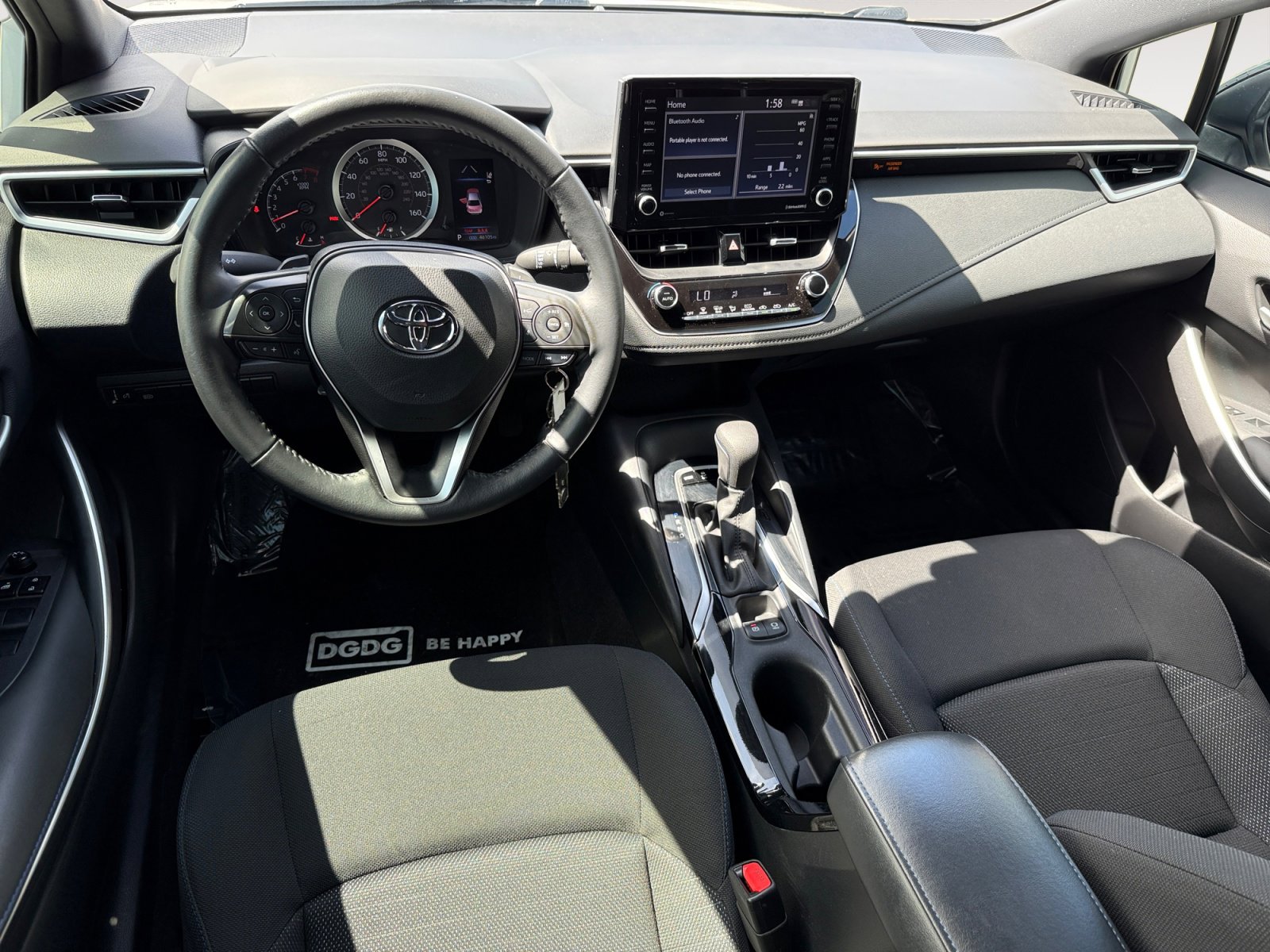 Used 2022 Toyota Corolla SE w/ Carpet Mat Package (TMS) image 15