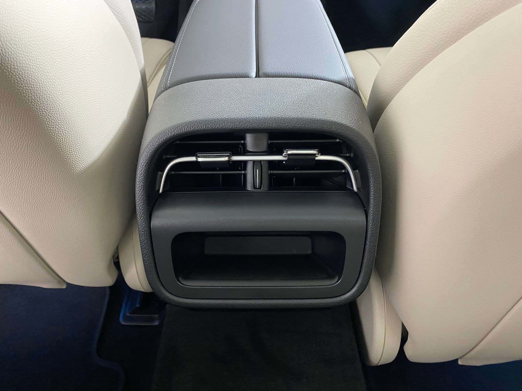 New 2026 Mercedes-Benz E 450 4MATIC Sedan image 28