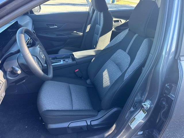 New 2026 Nissan Sentra SV w/ SV Convenience Package FWD image 22