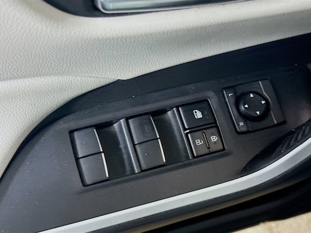 Certified 2020 Toyota RAV4 XLE Premium FWD image 17