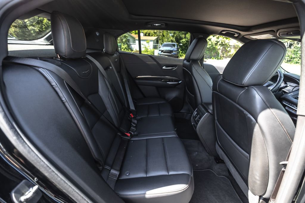 Used 2022 Cadillac XT4 Sport w/ Enhanced Visibility Package AWD/4WD image 28
