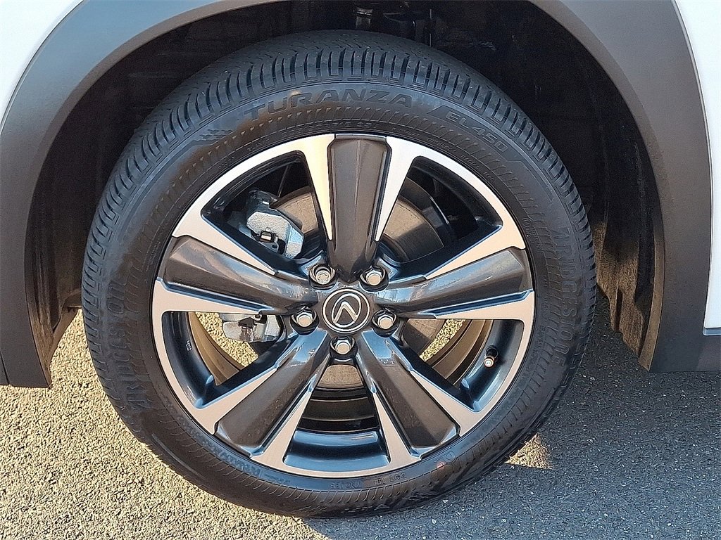 Used 2025 Lexus UX 300h AWD image 9