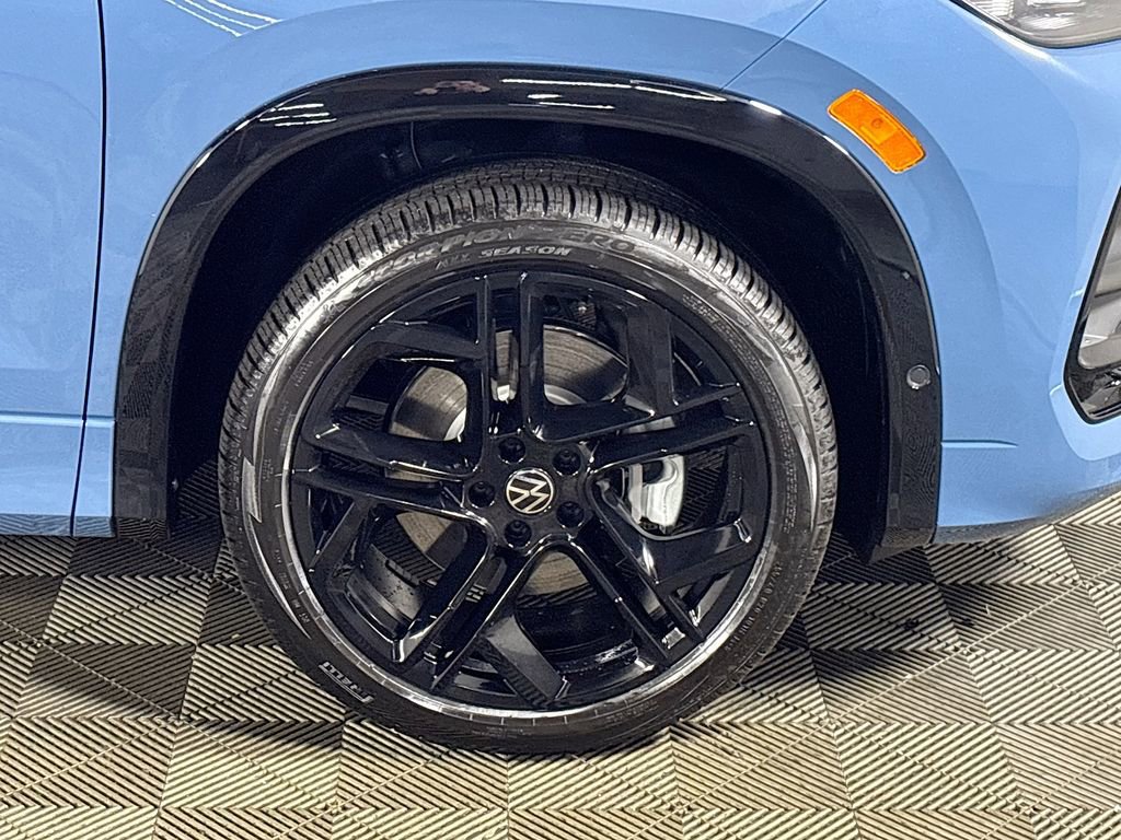 New 2026 Volkswagen Tiguan SE R-Line AWD/4WD image 23
