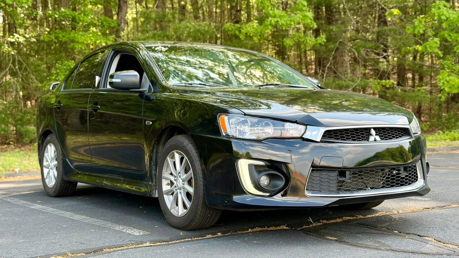 Used 2016 Mitsubishi Lancer AWD Sedan image 4