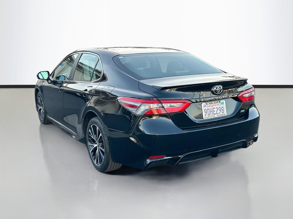 Used 2018 Toyota Camry SE FWD image 7