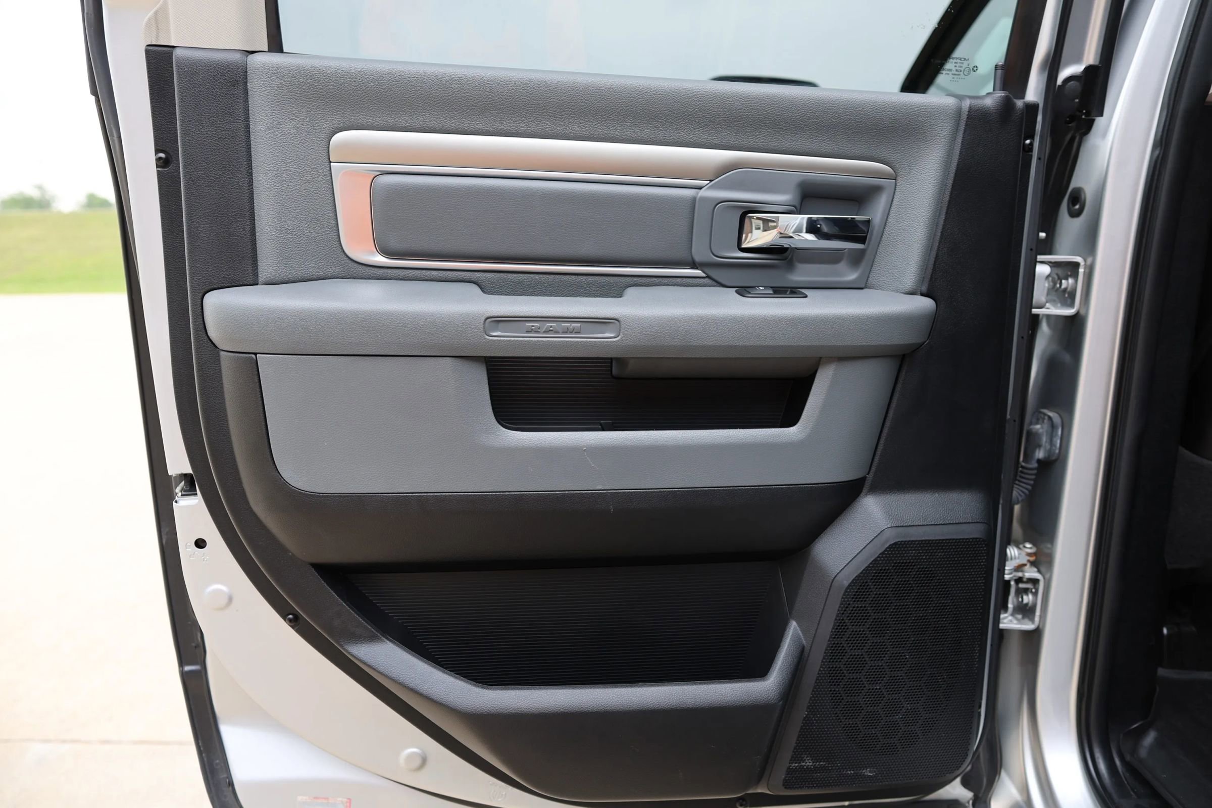 Used 2014 RAM 2500 Big Horn AWD/4WD image 32