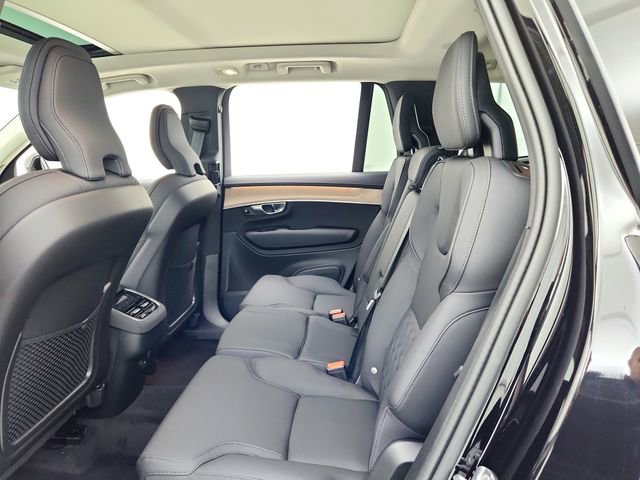 New 2026 Volvo XC90 B6 Plus w/ Protection Package Premier image 23