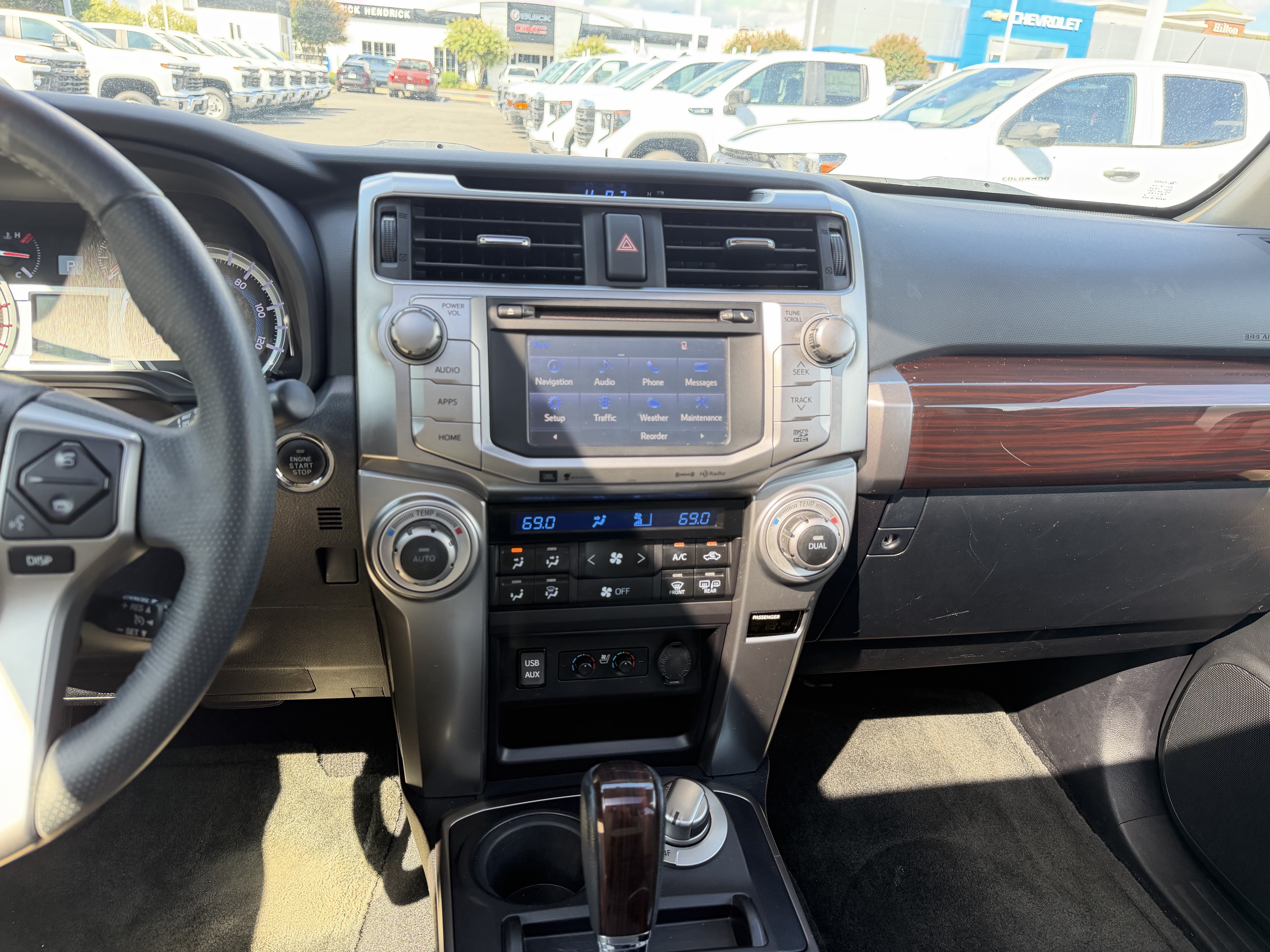 Used 2016 Toyota 4Runner Limited AWD/4WD image 31