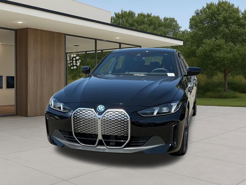 Used 2025 BMW i4 eDrive40 w/ Parking Assistance Package image 3
