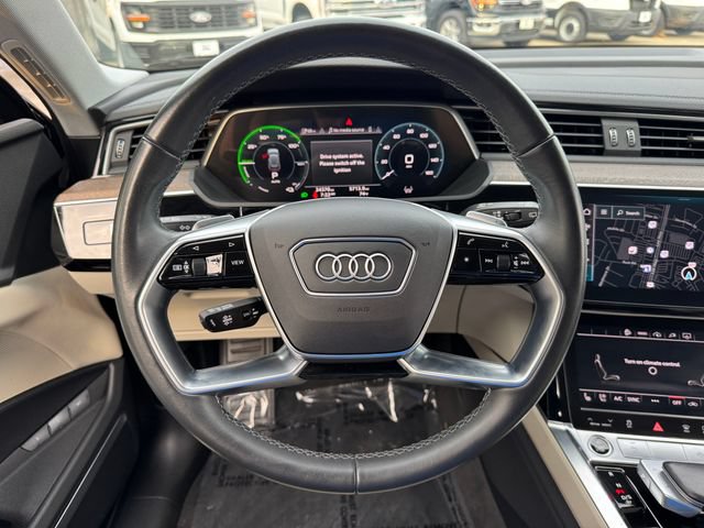 Used 2024 Audi Q8 e-tron Premium Plus w/ Premium Plus Package AWD/4WD image 23