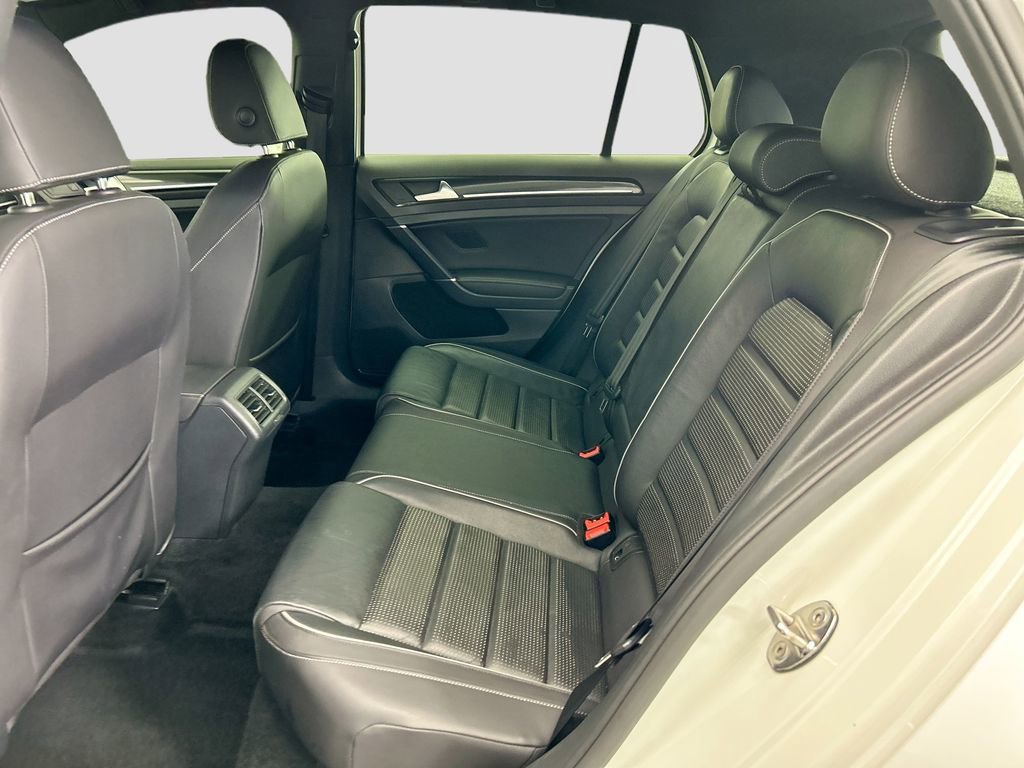 Used 2019 Volkswagen Golf R 4-Door image 20