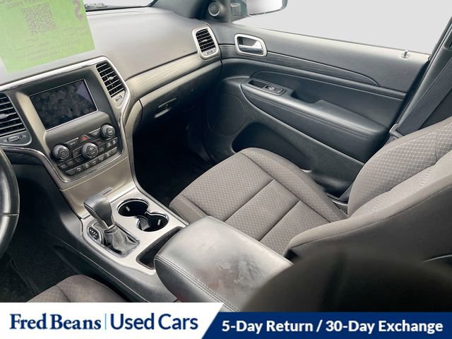 Used 2021 Jeep Grand Cherokee Laredo image 22