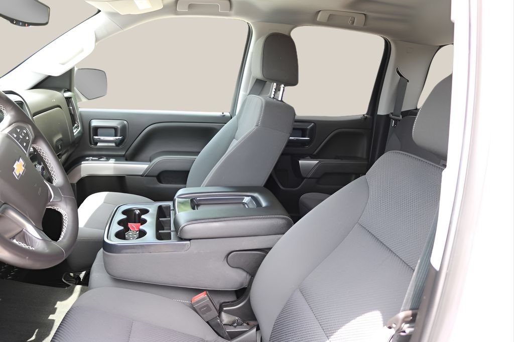 Used 2018 Chevrolet Silverado 1500 LT w/ Texas Edition RWD image 13