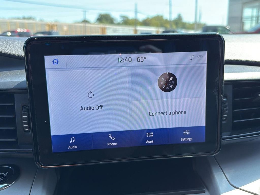 Used 2023 Ford Explorer XLT image 22