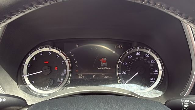 Used 2023 Toyota Highlander XSE FWD image 24