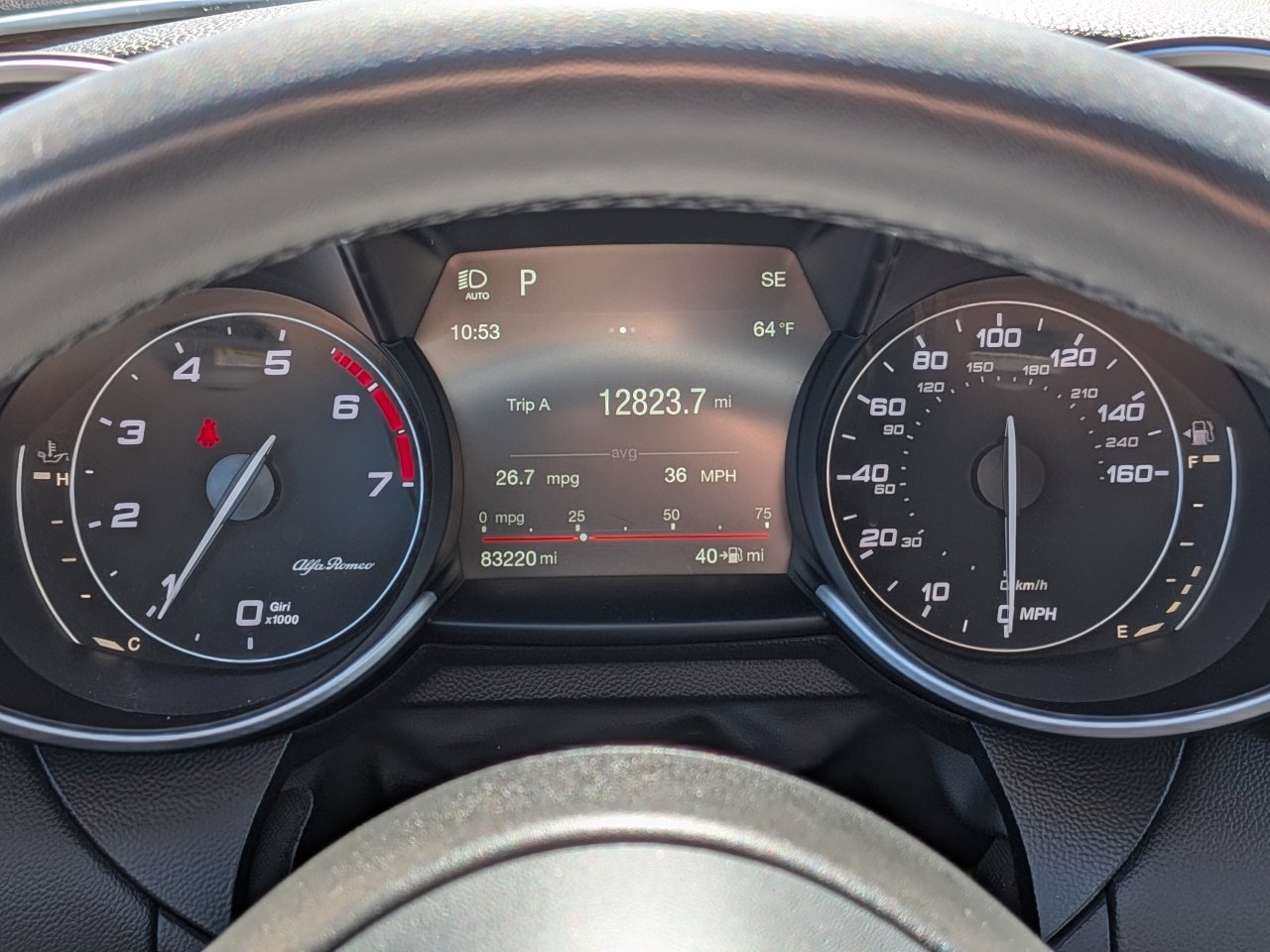 Used 2018 Alfa Romeo Giulia AWD image 28