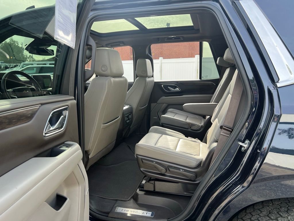 Used 2023 Chevrolet Tahoe LT w/ LT Signature Plus Package RWD image 14