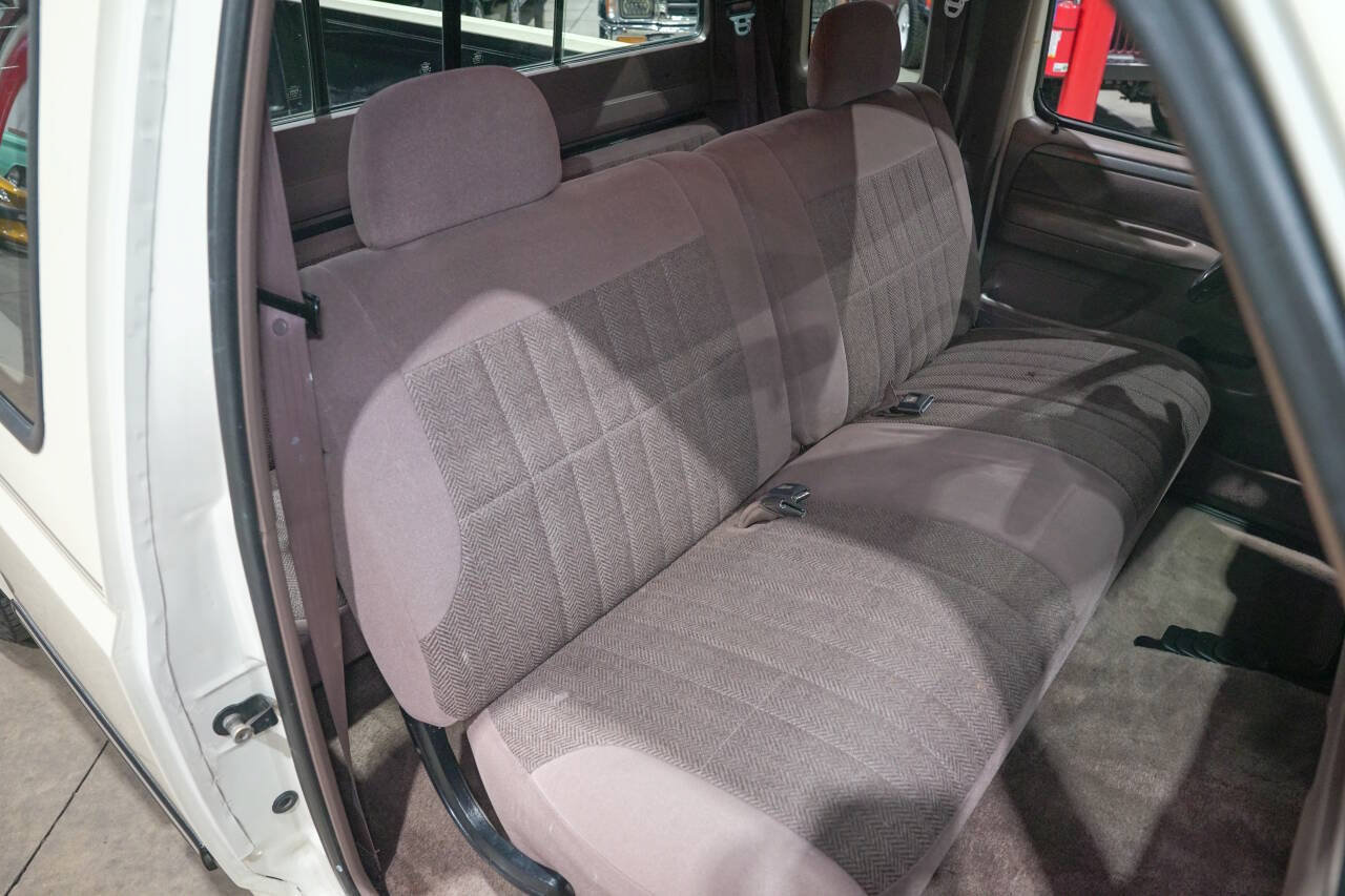Used 1993 Ford F150 XL AWD/4WD image 34