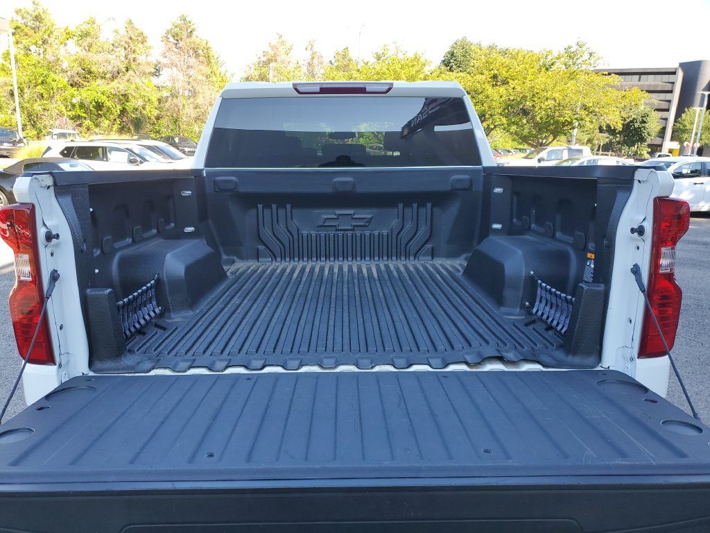 Used 2025 Chevrolet Silverado 1500 Custom Trail Boss AWD/4WD image 10