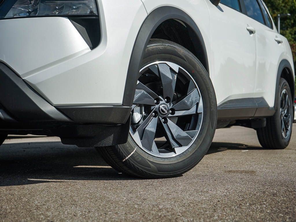 New 2026 Nissan Rogue SV image 6