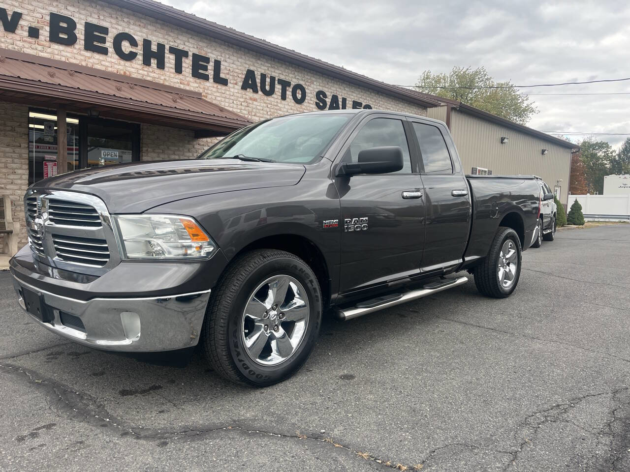 Used 2014 RAM 1500 Big Horn image 2