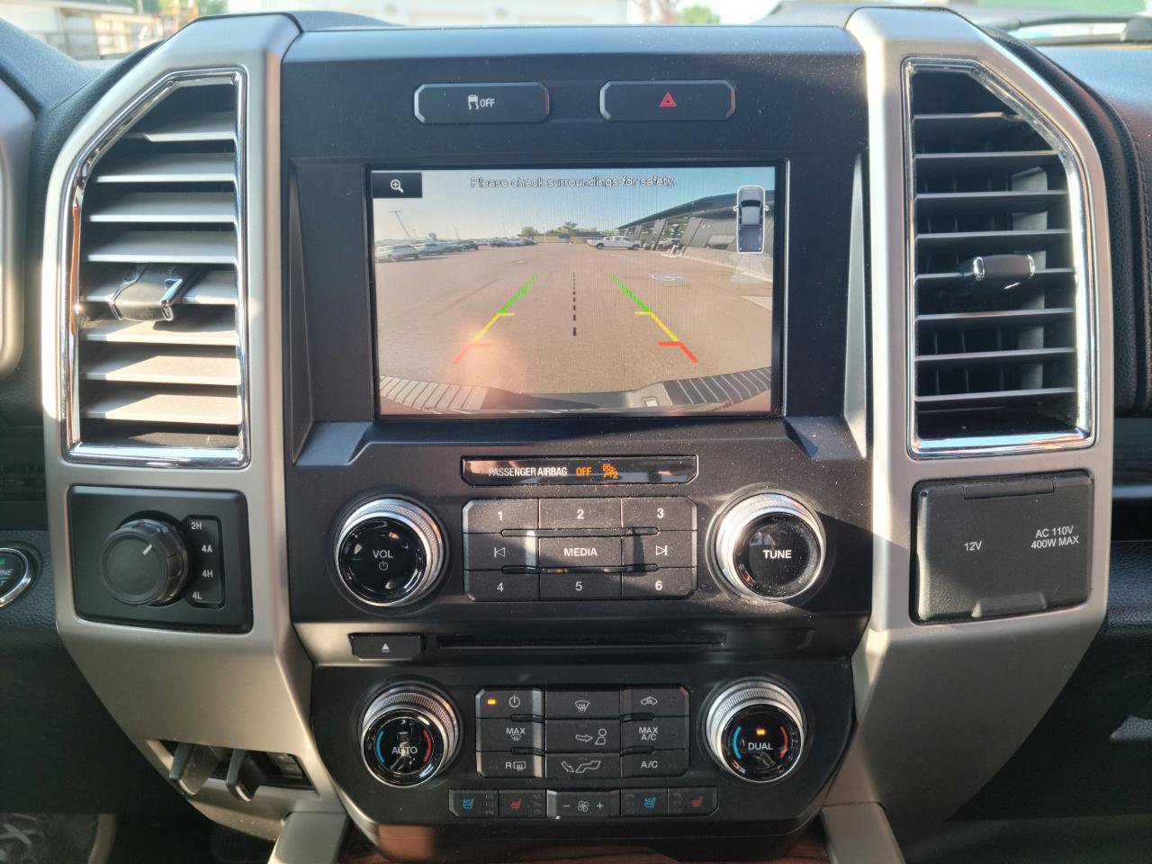 Used 2015 Ford F150 Lariat w/ Equipment Group 502A Luxury AWD/4WD image 10