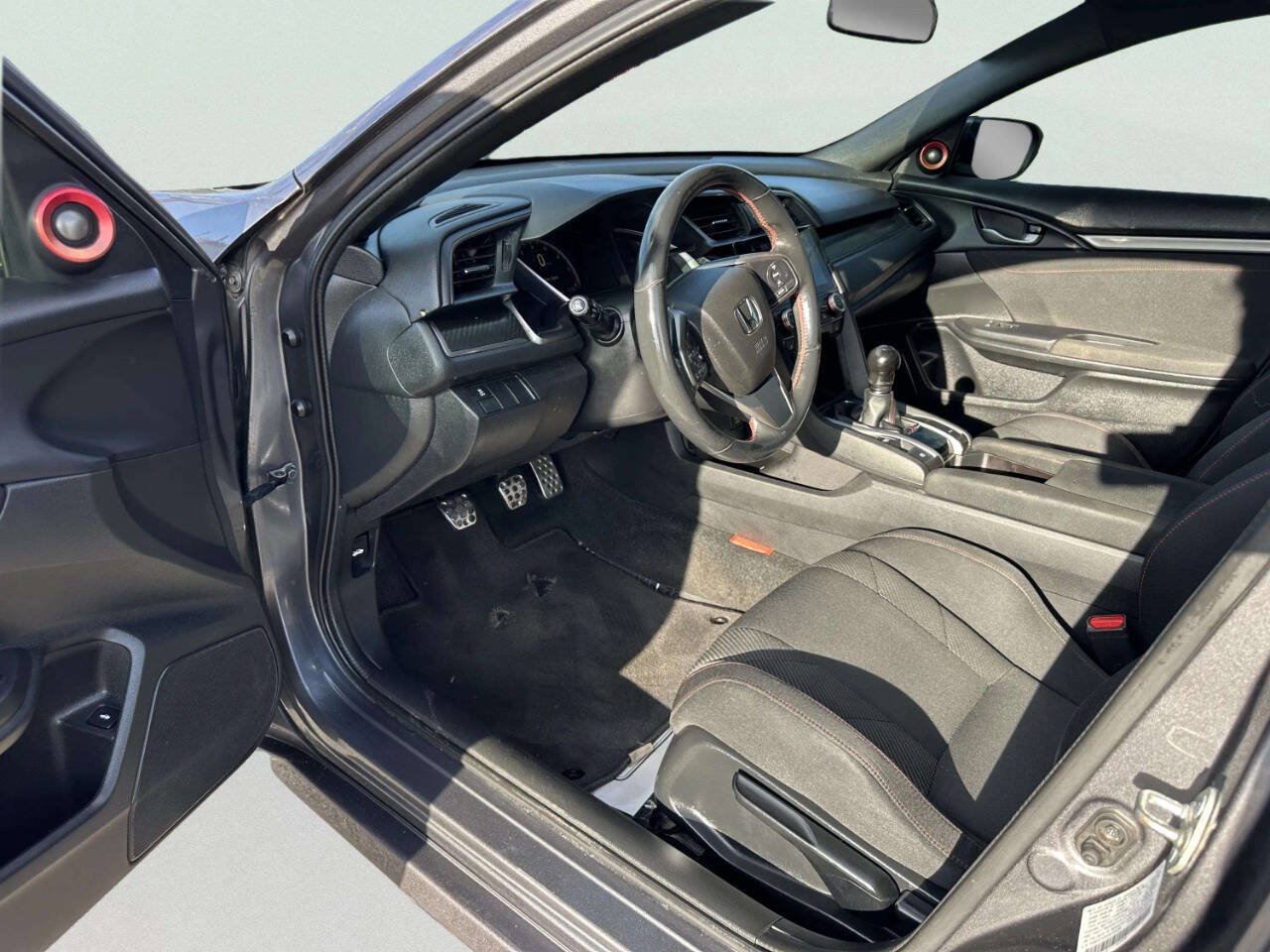 Used 2018 Honda Civic Si image 12
