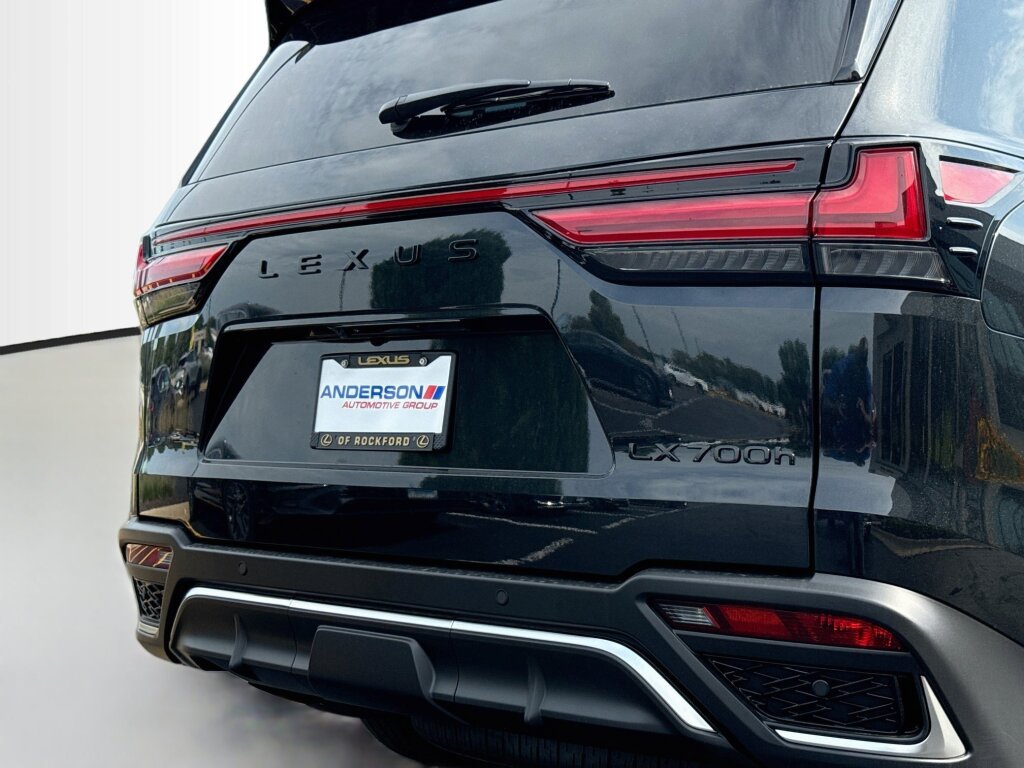 New 2026 Lexus LX 700h F Sport AWD/4WD image 16