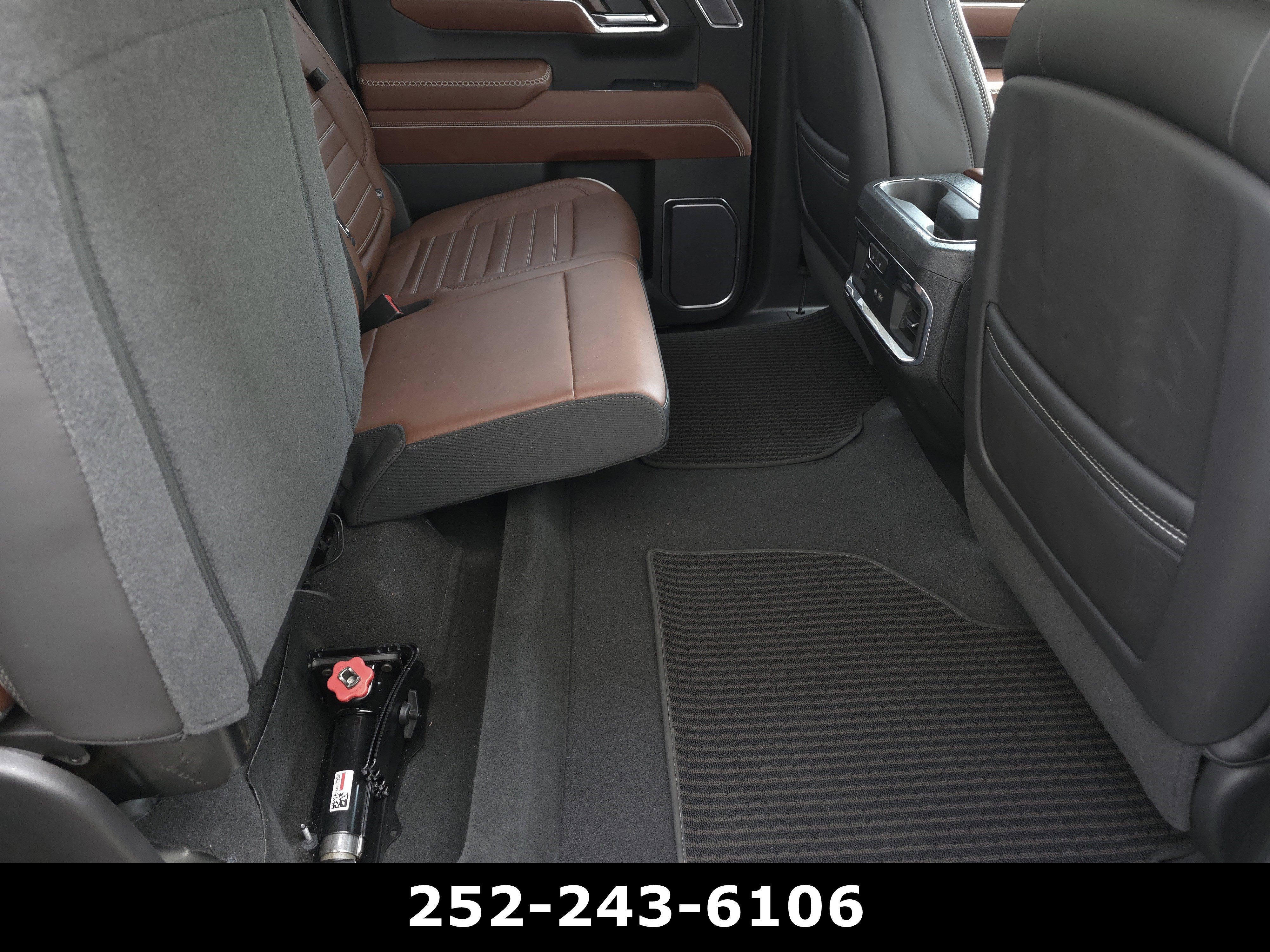 Used 2024 GMC Sierra 1500 Denali Ultimate AWD/4WD image 38