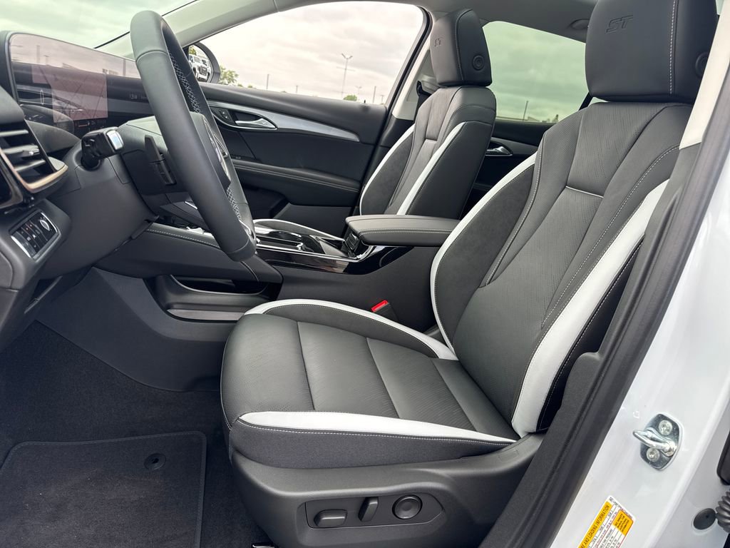 New 2026 Buick Envision Sport Touring AWD/4WD image 14