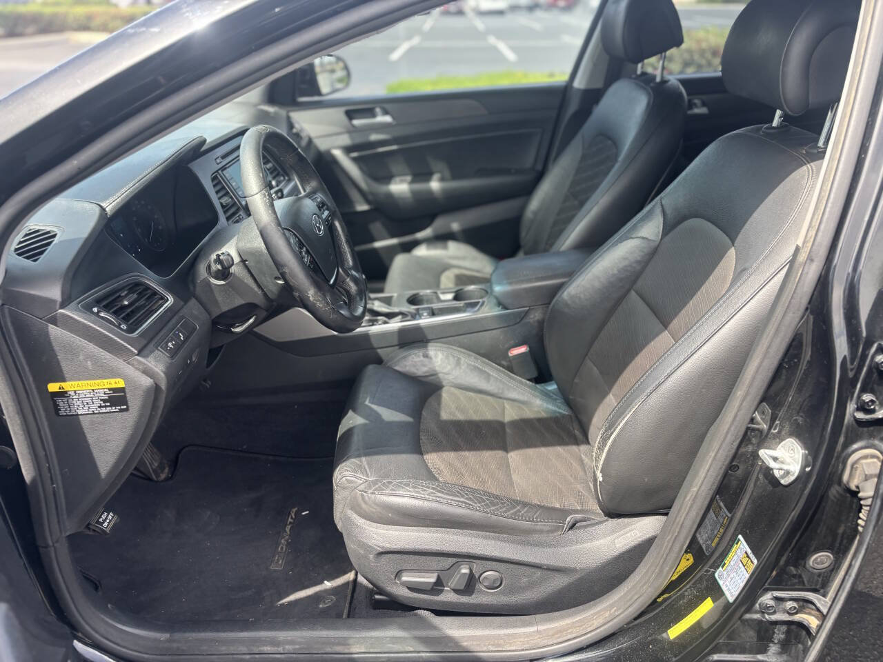 Used 2015 Hyundai Sonata Sport w/ Option Group 03 FWD image 13