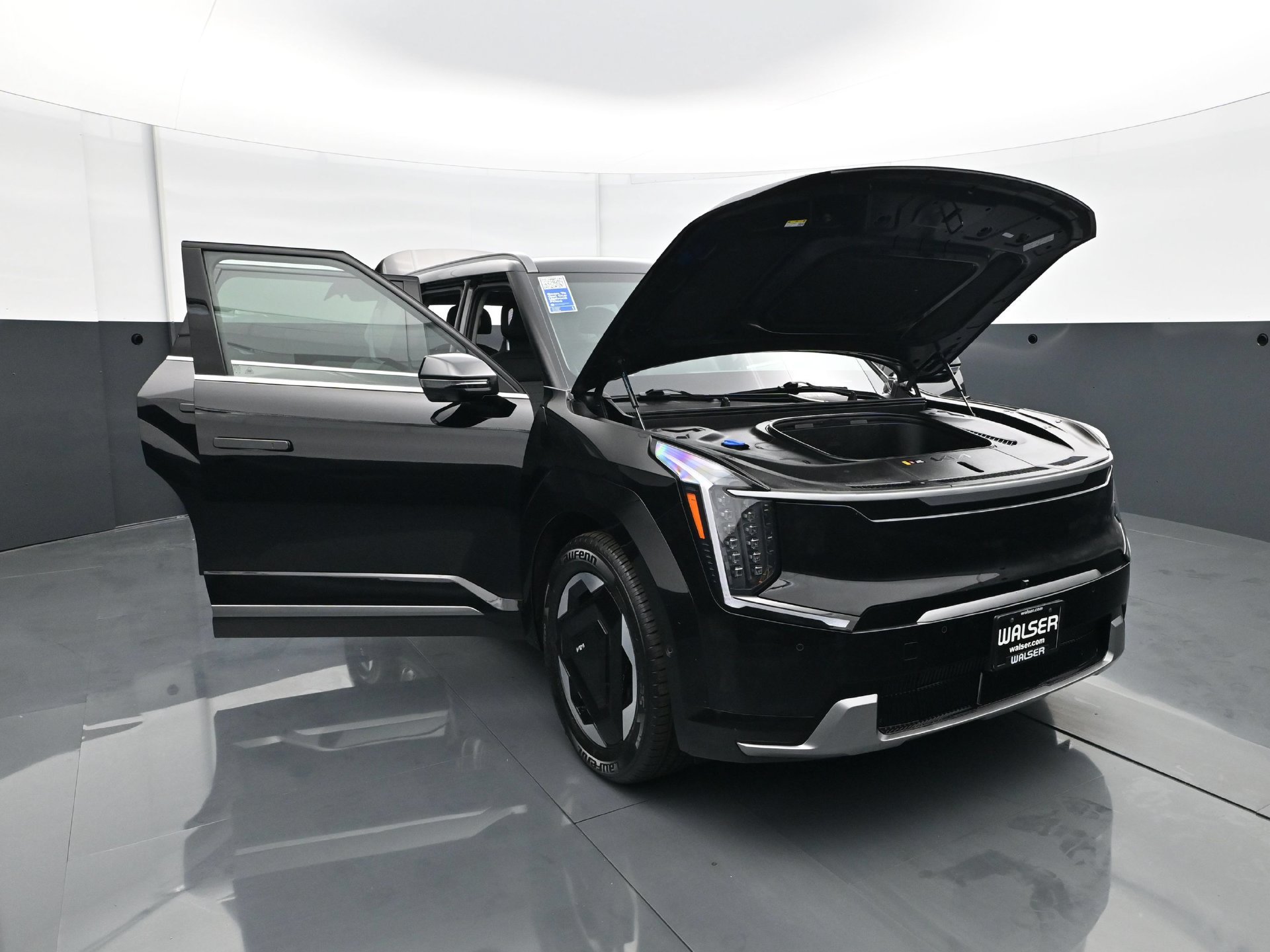 Used 2024 Kia EV9 Land AWD/4WD image 38