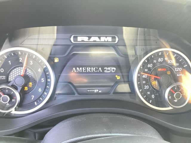 New 2026 RAM 1500 Laramie AWD/4WD image 16